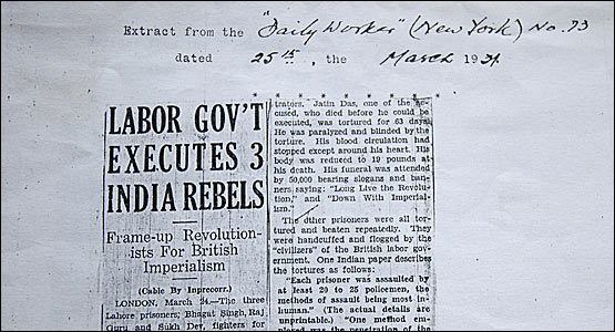 Report of his death in The Daily Worker, New York